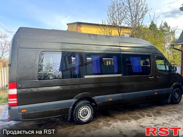 Коричневий Мерседес Sprinter, об'ємом двигуна 3 л та пробігом 190 тис. км за 28700 $, фото 4 на Automoto.ua