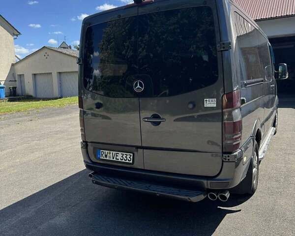 Коричневый Мерседес Sprinter, объемом двигателя 3 л и пробегом 3 тыс. км за 23606 $, фото 3 на Automoto.ua
