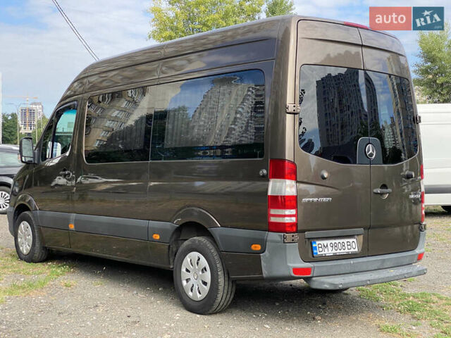 Коричневый Мерседес Sprinter, объемом двигателя 2.2 л и пробегом 312 тыс. км за 24499 $, фото 3 на Automoto.ua