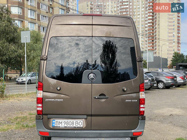 Коричневый Мерседес Sprinter, объемом двигателя 2.2 л и пробегом 312 тыс. км за 24499 $, фото 4 на Automoto.ua