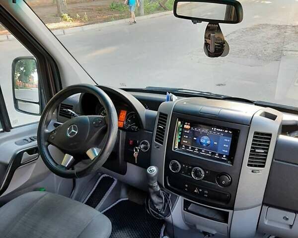 Коричневый Мерседес Sprinter, объемом двигателя 2.2 л и пробегом 312 тыс. км за 24000 $, фото 6 на Automoto.ua