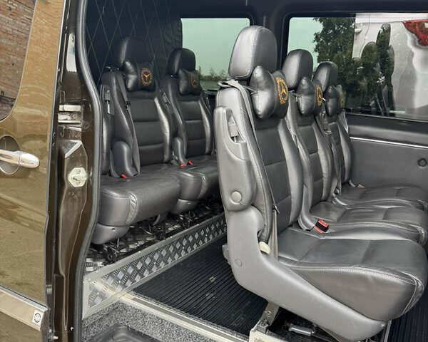 Коричневый Мерседес Sprinter, объемом двигателя 2.14 л и пробегом 385 тыс. км за 21300 $, фото 10 на Automoto.ua