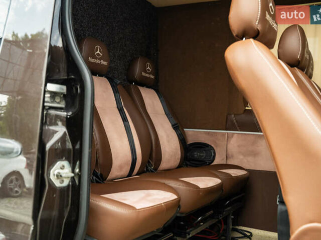 Коричневый Мерседес Sprinter, объемом двигателя 2.14 л и пробегом 485 тыс. км за 23500 $, фото 72 на Automoto.ua