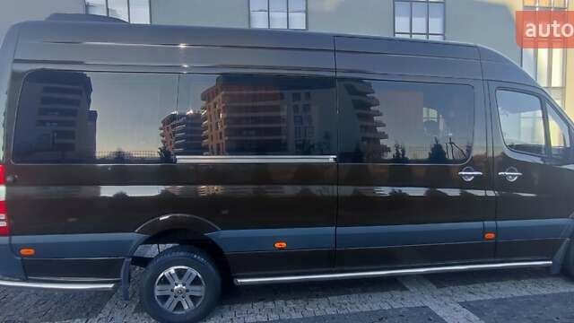 Коричневый Мерседес Sprinter, объемом двигателя 0 л и пробегом 390 тыс. км за 28550 $, фото 1 на Automoto.ua