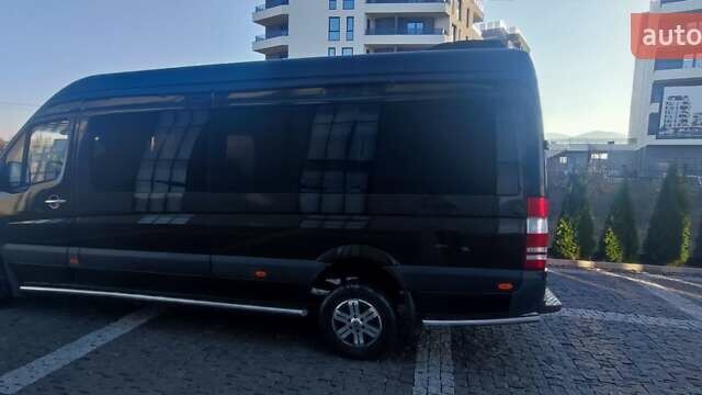 Коричневый Мерседес Sprinter, объемом двигателя 0 л и пробегом 390 тыс. км за 28550 $, фото 4 на Automoto.ua