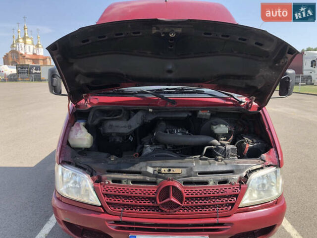 Красный Мерседес Sprinter, объемом двигателя 0 л и пробегом 210 тыс. км за 10000 $, фото 18 на Automoto.ua