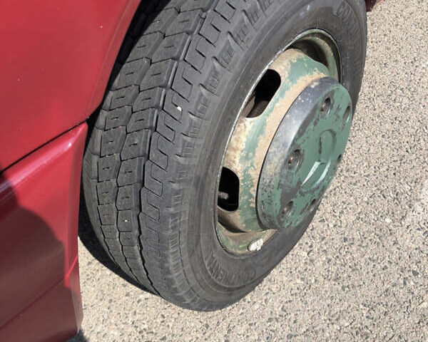 Красный Мерседес Sprinter, объемом двигателя 0 л и пробегом 210 тыс. км за 10000 $, фото 22 на Automoto.ua