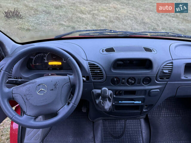 Червоний Мерседес Sprinter, об'ємом двигуна 2.69 л та пробігом 317 тис. км за 19300 $, фото 9 на Automoto.ua