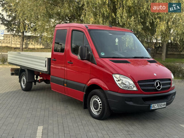 Червоний Мерседес Sprinter, об'ємом двигуна 2.2 л та пробігом 281 тис. км за 17800 $, фото 28 на Automoto.ua