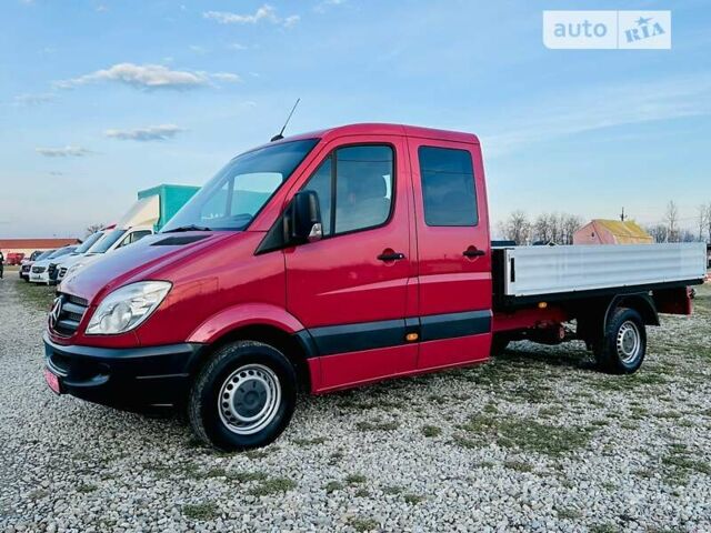 Красный Мерседес Sprinter, объемом двигателя 0 л и пробегом 226 тыс. км за 20800 $, фото 2 на Automoto.ua