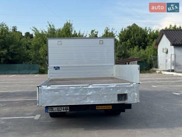 Красный Мерседес Sprinter, объемом двигателя 2.2 л и пробегом 245 тыс. км за 21900 $, фото 44 на Automoto.ua