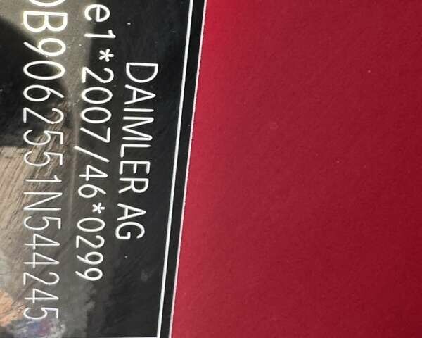 Красный Мерседес Sprinter, объемом двигателя 2.2 л и пробегом 245 тыс. км за 21900 $, фото 82 на Automoto.ua