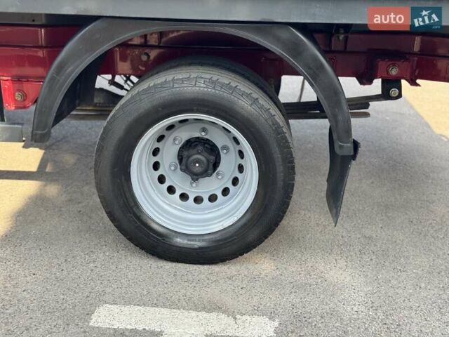 Красный Мерседес Sprinter, объемом двигателя 2.2 л и пробегом 245 тыс. км за 21900 $, фото 65 на Automoto.ua