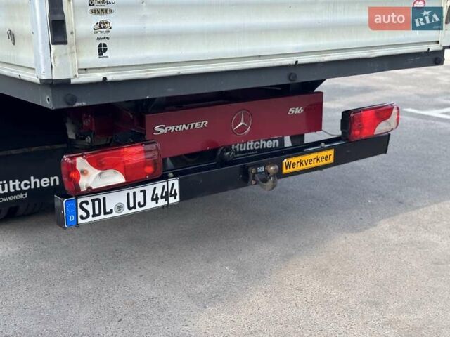 Красный Мерседес Sprinter, объемом двигателя 2.2 л и пробегом 245 тыс. км за 21900 $, фото 71 на Automoto.ua
