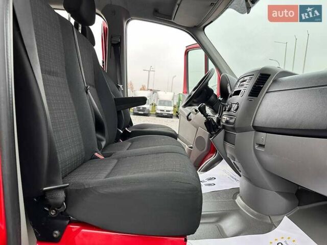 Червоний Мерседес Sprinter, об'ємом двигуна 2.2 л та пробігом 196 тис. км за 21800 $, фото 29 на Automoto.ua