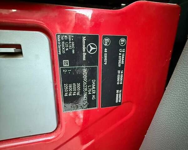 Червоний Мерседес Sprinter, об'ємом двигуна 2.14 л та пробігом 600 тис. км за 16500 $, фото 23 на Automoto.ua