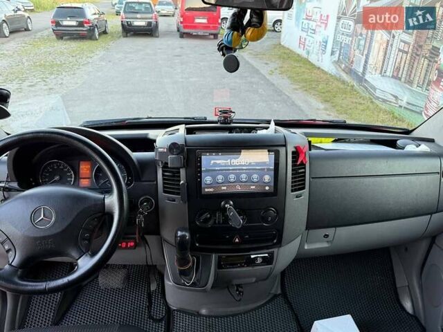 Червоний Мерседес Sprinter, об'ємом двигуна 2.14 л та пробігом 600 тис. км за 16500 $, фото 22 на Automoto.ua