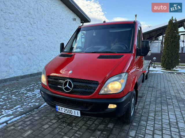 Красный Мерседес Sprinter, объемом двигателя 3 л и пробегом 700 тыс. км за 19000 $, фото 5 на Automoto.ua