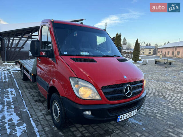 Красный Мерседес Sprinter, объемом двигателя 3 л и пробегом 700 тыс. км за 19000 $, фото 12 на Automoto.ua