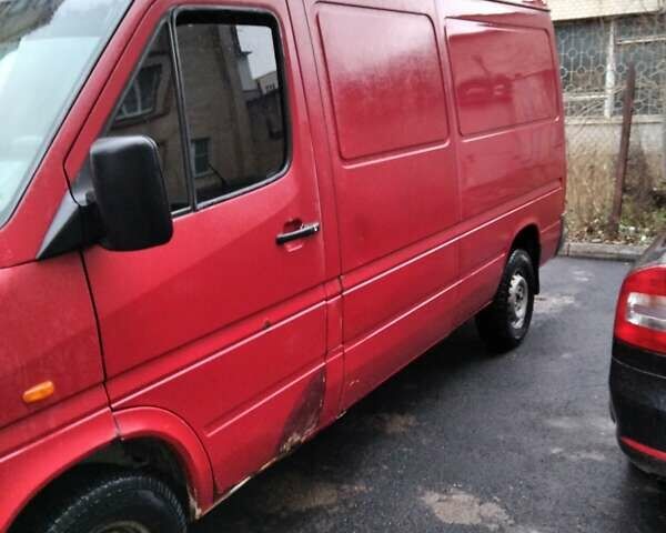 Красный Мерседес Sprinter, объемом двигателя 2.87 л и пробегом 650 тыс. км за 4600 $, фото 12 на Automoto.ua