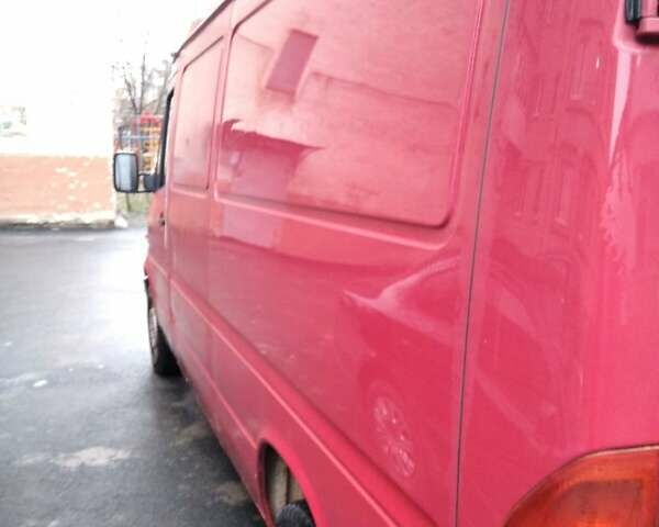 Красный Мерседес Sprinter, объемом двигателя 2.87 л и пробегом 650 тыс. км за 4600 $, фото 7 на Automoto.ua