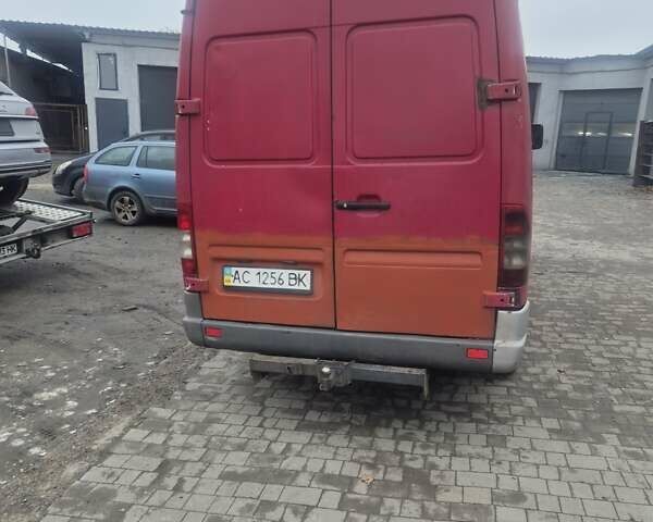 Червоний Мерседес Sprinter, об'ємом двигуна 2.3 л та пробігом 780 тис. км за 3400 $, фото 4 на Automoto.ua