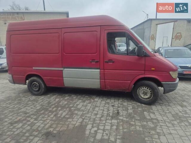 Червоний Мерседес Sprinter, об'ємом двигуна 2.3 л та пробігом 780 тис. км за 3400 $, фото 2 на Automoto.ua