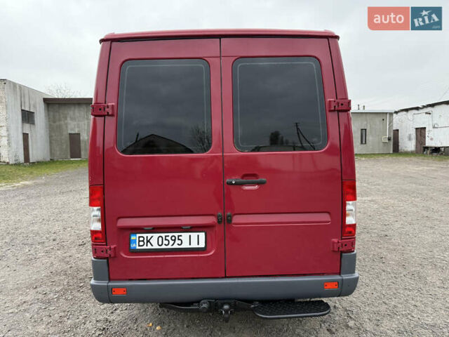 Мерседес Sprinter 2003 у Камінь-Каширський на Automoto.ua Червоний Мерседес Sprinter, об'ємом двигуна 2.2 л та пробігом 417 тис. км за 9500 $, фото 27 на Automoto.ua
