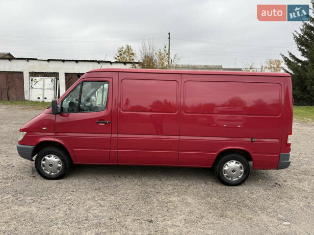 Мерседес Sprinter 2003 в Камень-Каширский на Automoto.ua Красный Мерседес Sprinter, объемом двигателя 2.15 л и пробегом 417 тыс. км за 9500 $, фото 43 на Automoto.ua
