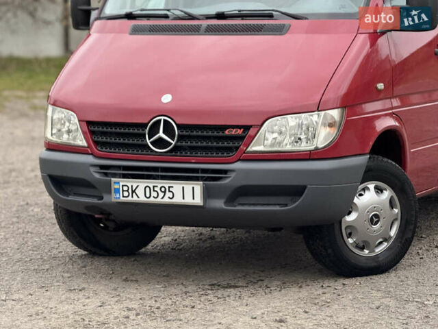 Мерседес Sprinter 2003 у Камінь-Каширський на Automoto.ua Червоний Мерседес Sprinter, об'ємом двигуна 2.2 л та пробігом 417 тис. км за 9500 $, фото 1 на Automoto.ua