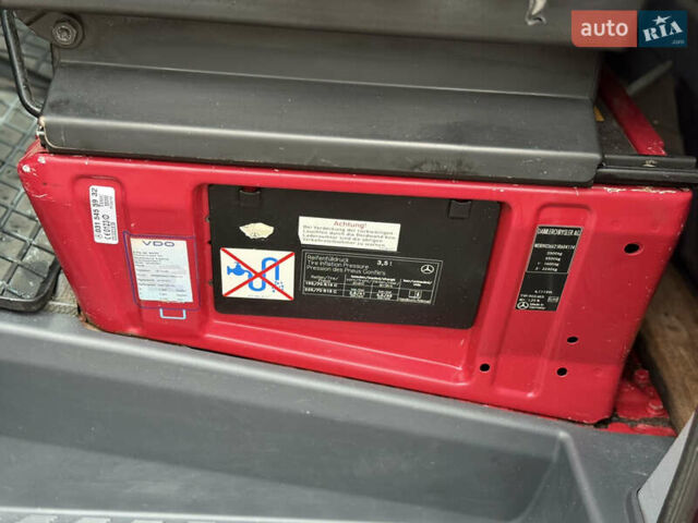 Мерседес Sprinter 2003 у Камінь-Каширський на Automoto.ua Червоний Мерседес Sprinter, об'ємом двигуна 2.2 л та пробігом 417 тис. км за 9500 $, фото 36 на Automoto.ua