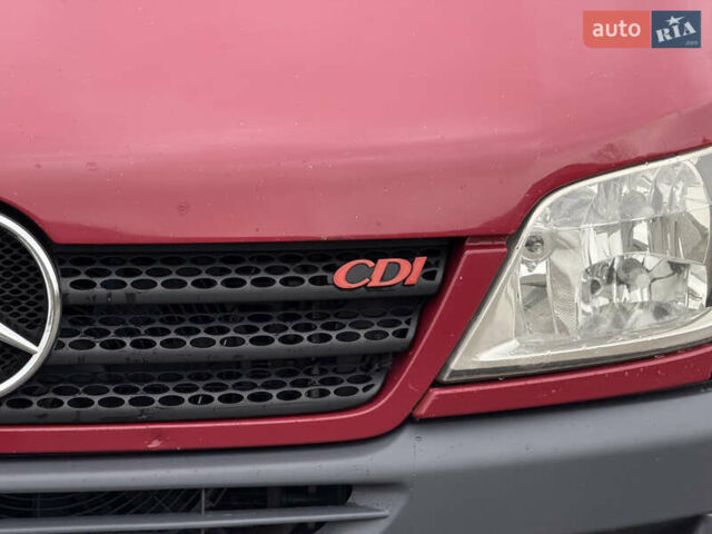 Мерседес Sprinter 2003 у Камінь-Каширський на Automoto.ua Червоний Мерседес Sprinter, об'ємом двигуна 2.2 л та пробігом 417 тис. км за 9500 $, фото 52 на Automoto.ua
