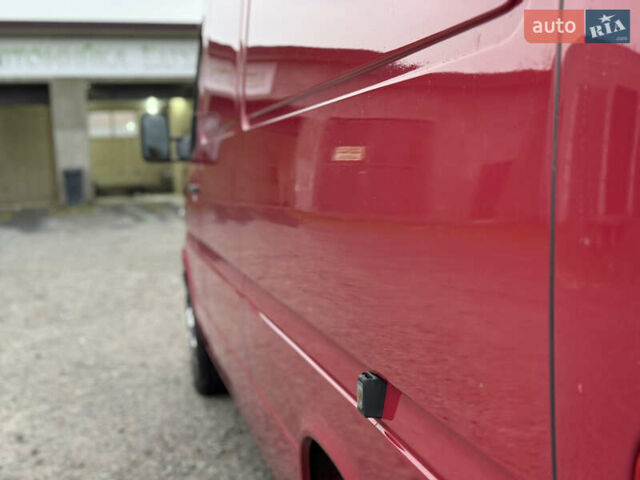 Мерседес Sprinter 2003 у Камінь-Каширський на Automoto.ua Червоний Мерседес Sprinter, об'ємом двигуна 2.2 л та пробігом 417 тис. км за 9500 $, фото 54 на Automoto.ua
