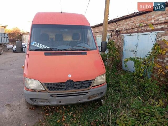 Червоний Мерседес Sprinter, об'ємом двигуна 2.2 л та пробігом 493 тис. км за 4900 $, фото 5 на Automoto.ua