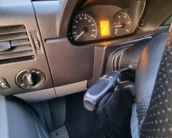 Червоний Мерседес Sprinter, об'ємом двигуна 3 л та пробігом 336 тис. км за 23999 $, фото 16 на Automoto.ua