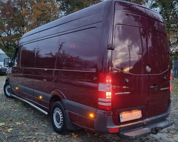 Червоний Мерседес Sprinter, об'ємом двигуна 3 л та пробігом 336 тис. км за 23999 $, фото 6 на Automoto.ua
