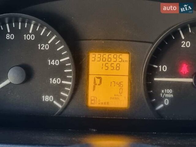 Червоний Мерседес Sprinter, об'ємом двигуна 3 л та пробігом 336 тис. км за 23999 $, фото 21 на Automoto.ua