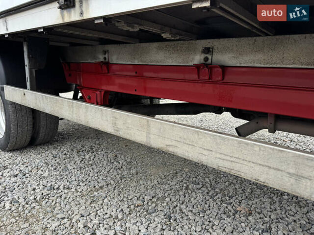 Червоний Мерседес Sprinter, об'ємом двигуна 2.2 л та пробігом 426 тис. км за 17500 $, фото 10 на Automoto.ua