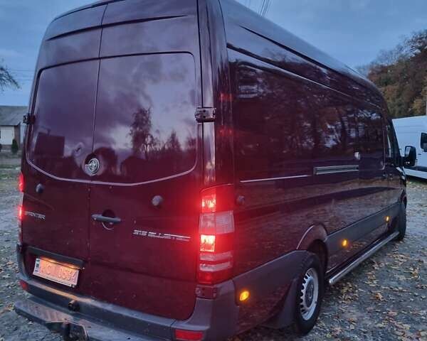 Червоний Мерседес Sprinter, об'ємом двигуна 3 л та пробігом 336 тис. км за 23999 $, фото 1 на Automoto.ua