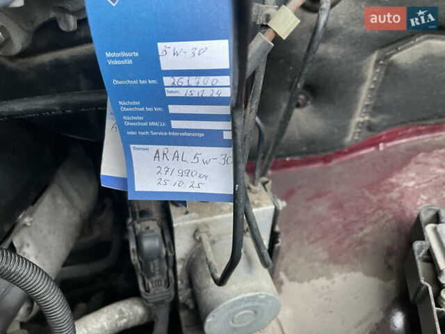 Красный Мерседес Sprinter, объемом двигателя 3.2 л и пробегом 280 тыс. км за 24000 $, фото 2 на Automoto.ua