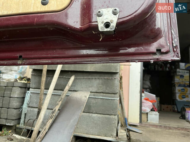 Красный Мерседес Sprinter, объемом двигателя 3.2 л и пробегом 280 тыс. км за 24000 $, фото 9 на Automoto.ua