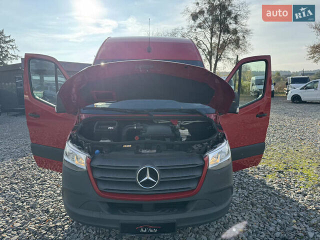 Червоний Мерседес Sprinter, об'ємом двигуна 0 л та пробігом 227 тис. км за 28950 $, фото 28 на Automoto.ua