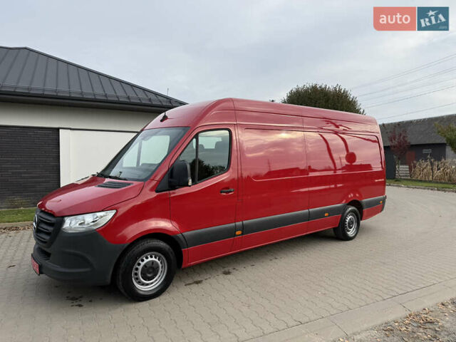 Красный Мерседес Sprinter, объемом двигателя 0 л и пробегом 203 тыс. км за 24900 $, фото 8 на Automoto.ua