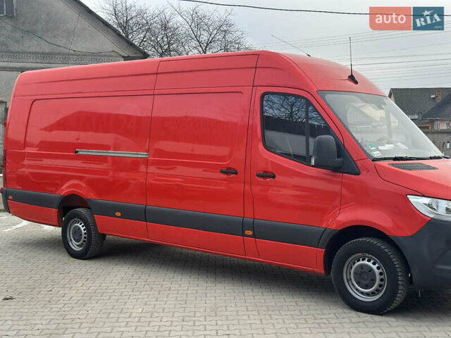 Червоний Мерседес Sprinter, об'ємом двигуна 3 л та пробігом 334 тис. км за 40230 $, фото 5 на Automoto.ua