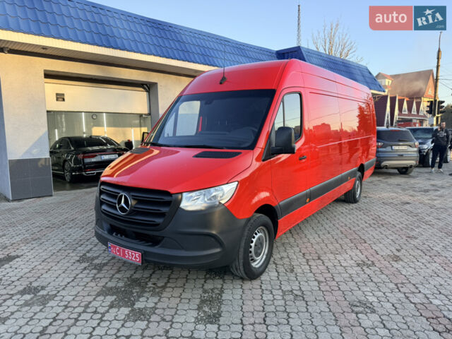 Червоний Мерседес Sprinter, об'ємом двигуна 3 л та пробігом 383 тис. км за 37227 $, фото 17 на Automoto.ua