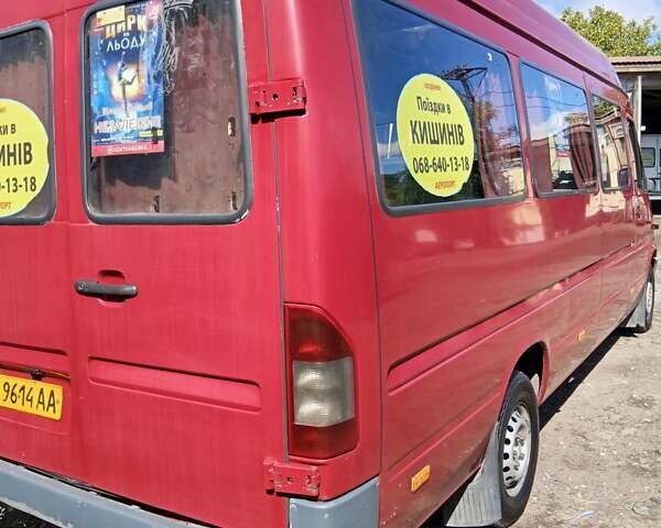 Червоний Мерседес Sprinter, об'ємом двигуна 2.9 л та пробігом 300 тис. км за 9500 $, фото 2 на Automoto.ua