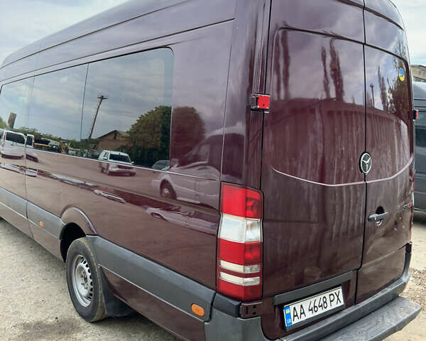 Червоний Мерседес Sprinter, об'ємом двигуна 2.14 л та пробігом 580 тис. км за 15000 $, фото 5 на Automoto.ua