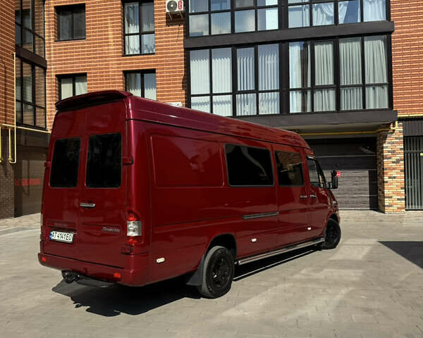 Красный Мерседес Sprinter, объемом двигателя 2.7 л и пробегом 80 тыс. км за 15999 $, фото 7 на Automoto.ua