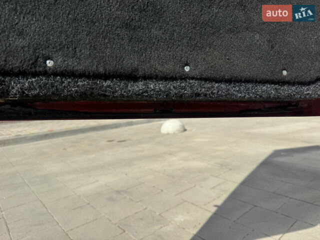 Красный Мерседес Sprinter, объемом двигателя 2.7 л и пробегом 80 тыс. км за 15999 $, фото 12 на Automoto.ua