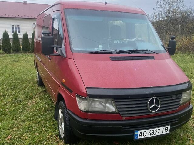 Червоний Мерседес Sprinter, об'ємом двигуна 2.3 л та пробігом 500 тис. км за 4800 $, фото 7 на Automoto.ua
